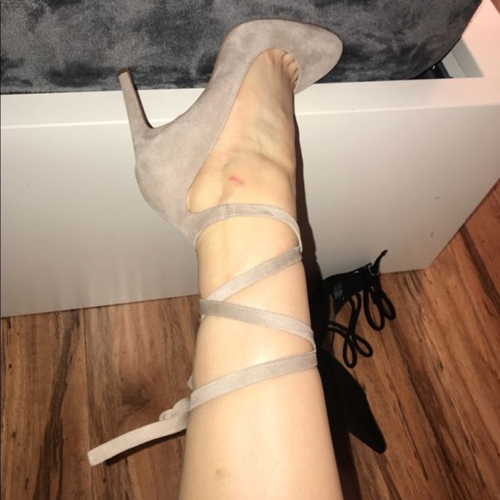 Tie up heels